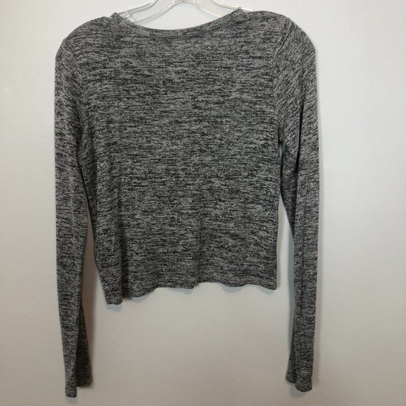 HOLLISTER Cropped Long Sleeve Shirt Grey Sz Small - Picture 4 of 6